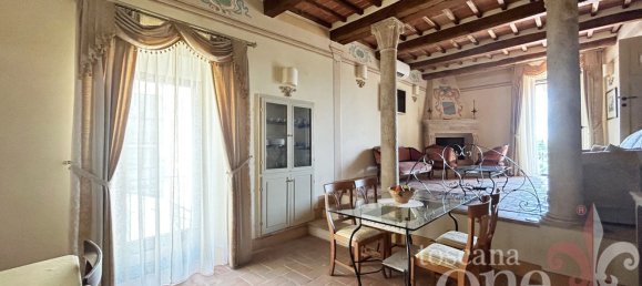 4 rooms Apartment in Pitigliano, Italy No. 199661 8