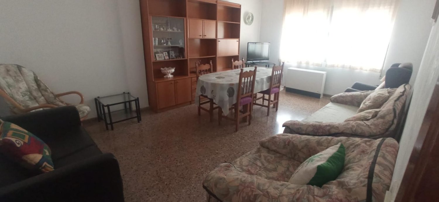 3 bedrooms Townhouse in Masdenverge, Spain No. 194695