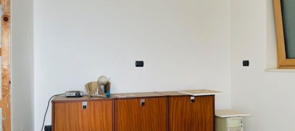 Дом с 5 комнатами в Сан Вито деи Норманни, Италия № 84134 27