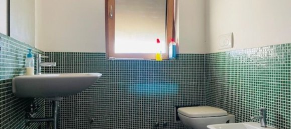 Дом с 5 комнатами в Сан Вито деи Норманни, Италия № 84134 3