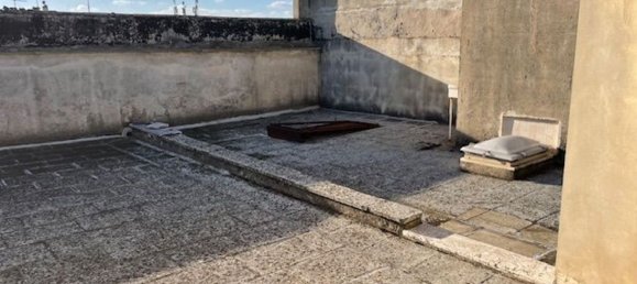 Дом с 5 комнатами в Сан Вито деи Норманни, Италия № 84134 12