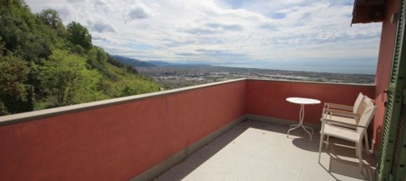 Villa de 6 habitaciónes en Massa, Italy No. 79063 30