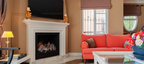 2 bedrooms Apartment in La Quinta, Spain No. 166436 3