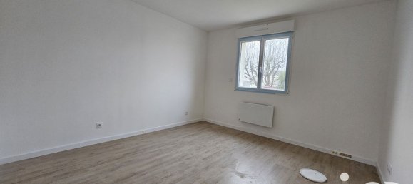 5 rooms House in Courlon-sur-Yonne, France No. 259419 8