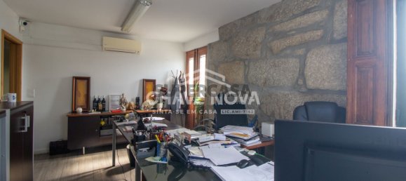 5 bedrooms House in Porto, Portugal No. 160519 17