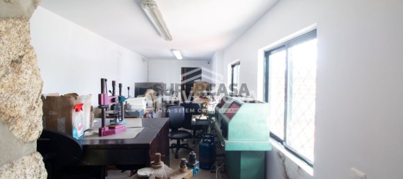 5 bedrooms House in Porto, Portugal No. 160519 24