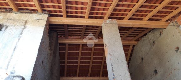 Casa de 5 habitaciónes en Montalenghe, Italy No. 18067 4