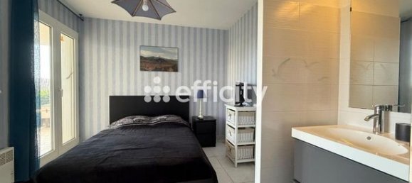 2 bedrooms Apartment in Frontignan, France No. 279000 8