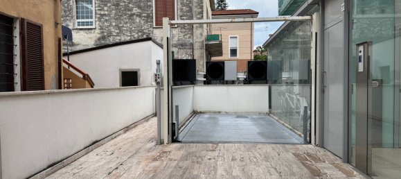 5 bedrooms Apartment in Giulianova, Italy No. 372331 42