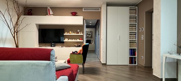 5 bedrooms Apartment in Giulianova, Italy No. 372331 9