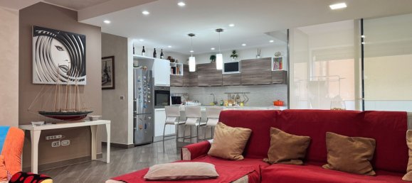 5 bedrooms Apartment in Giulianova, Italy No. 372331 3