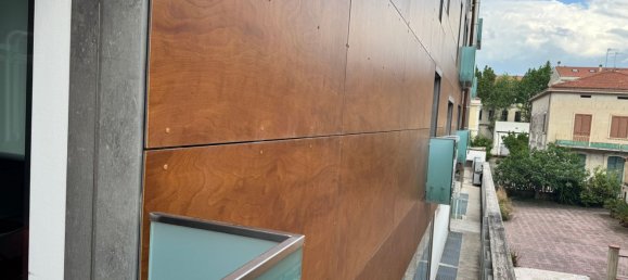 5 bedrooms Apartment in Giulianova, Italy No. 372331 32