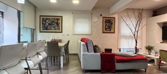 5 bedrooms Apartment in Giulianova, Italy No. 372331 8