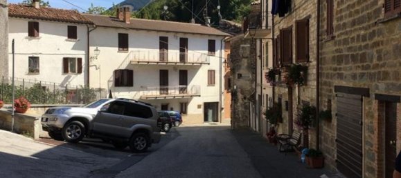 4-salle Maison à Scheggia e Pascelupo, Italy No. 255849 3