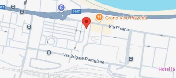 624m² Commercial property in Pontedera, Italy No. 374763 6
