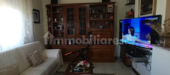 3 bedrooms Apartment in Asciano, Italy No. 149986 6