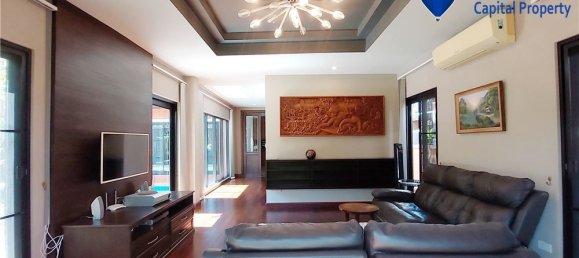 3 bedrooms Cafe / restaurant in Pattaya, Thailand No. 11817 9