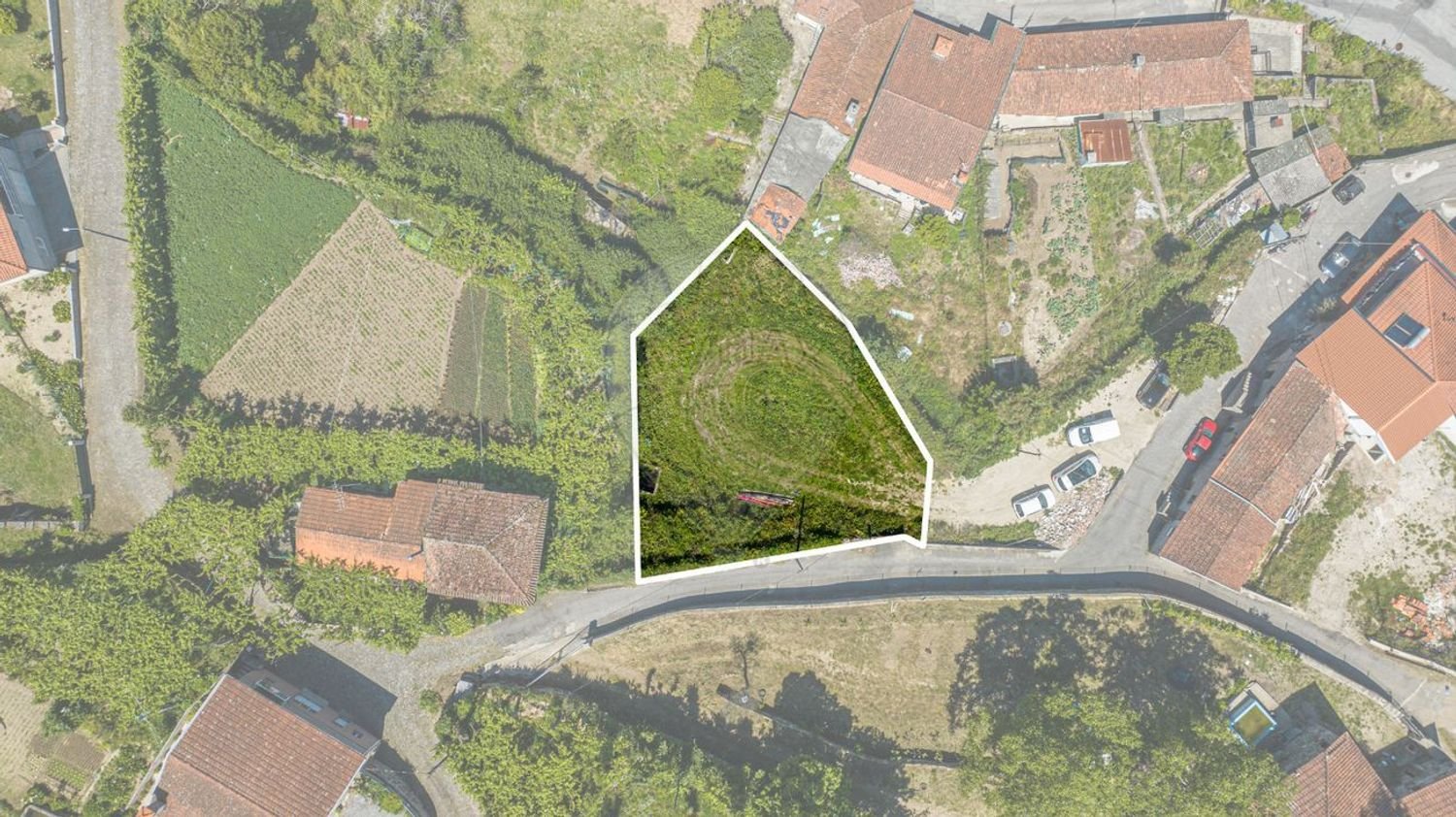  قطعة أرض في Quinchaes, Portugal 620متر مربع رقم 31129