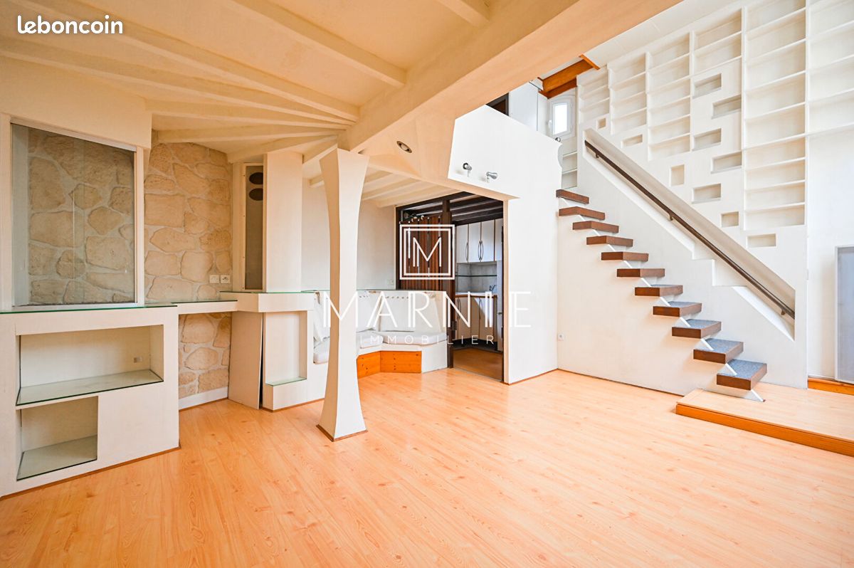 Dúplex de 1 dormitorio en Paris, France No. 136837