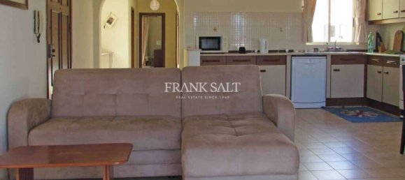 3 bedrooms Penthouse in Saint Julian's, Malta No. 3863 6