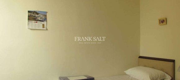 3 bedrooms Penthouse in Saint Julian's, Malta No. 3863 26