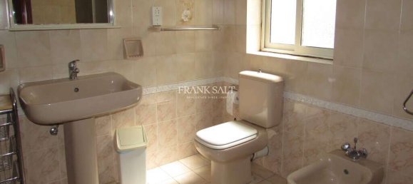 3 bedrooms Penthouse in Saint Julian's, Malta No. 3863 29