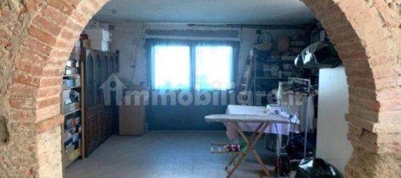 4 bedrooms House in Empoli, Italy No. 64855 24