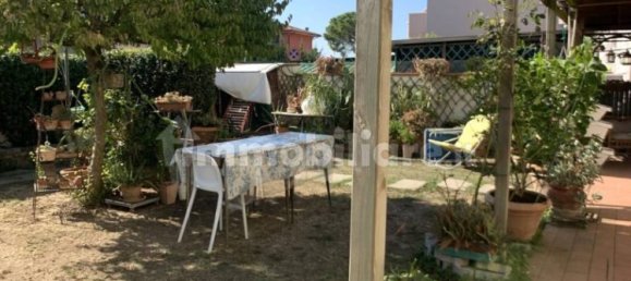 4 bedrooms House in Empoli, Italy No. 64855 10