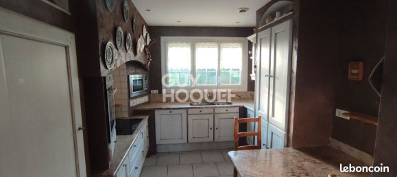 2 bedrooms House in Autun, France No. 339742 5