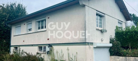 2 bedrooms House in Autun, France No. 339742 2