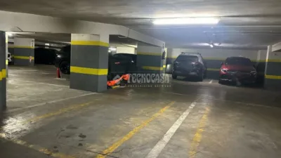19m² Garage in Madrid, Spain No. 260860