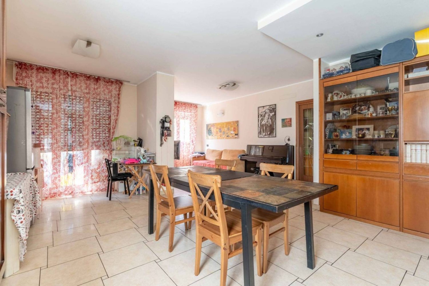 2 bedrooms Apartment in Milan, Italy No. 401006