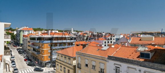 493m² Building in Lisbon, Portugal No. 198689 14