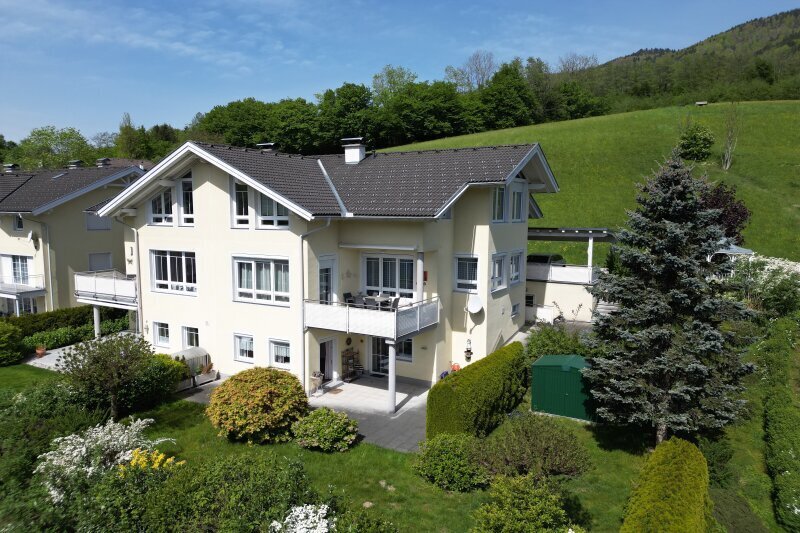 6 rooms Townhouse in Unterach am Attersee, Austria No. 192772