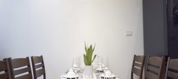 2 bedrooms Apartment in Ba Dinh, Vietnam No. 1128 4