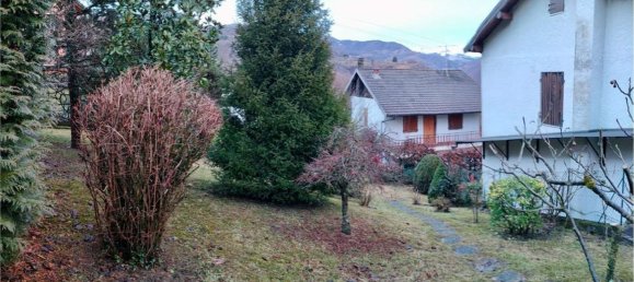 4 rooms Villa in Val Brembilla, Italy No. 5473 10