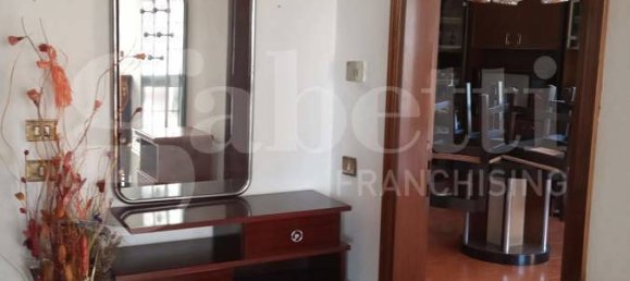 4 bedrooms House in Porto Viro, Italy No. 75317 14