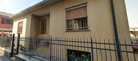 8غرفة منزل في Mulazzano, Italy رقم 296393 11