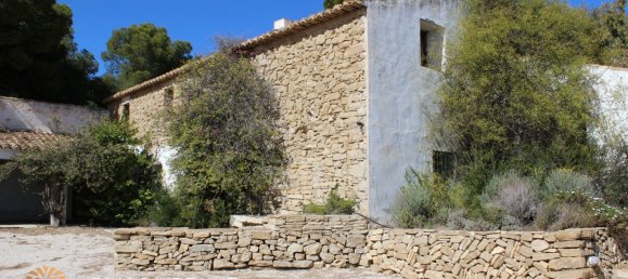 6 bedrooms Villa in Calpe, Spain No. 5292 8