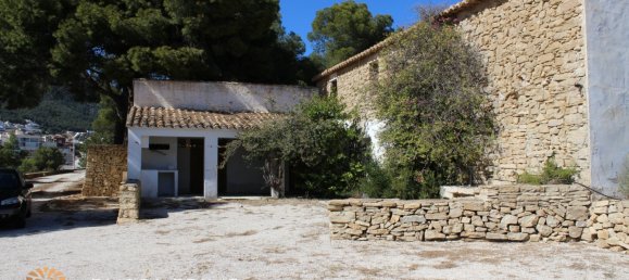 6 bedrooms Villa in Calpe, Spain No. 5292 9