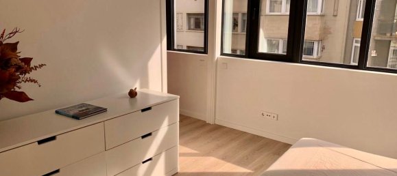 3 rooms Apartment in Barcelona, Spain No. 403 11