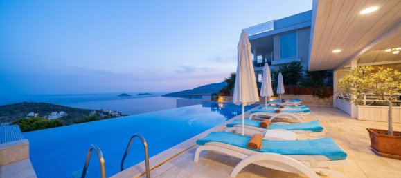 Вилла 6+1 в Калкан, Турция № 683 10