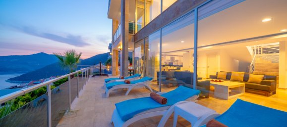 Вилла 6+1 в Калкан, Турция № 683 11