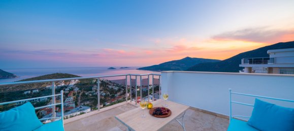 Вилла 6+1 в Калкан, Турция № 683 9