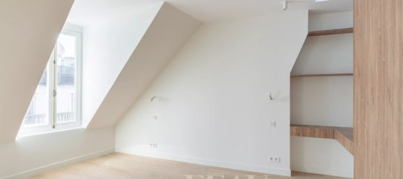 Apartamento de 3 dormitorios en Paris, France No. 345034 16