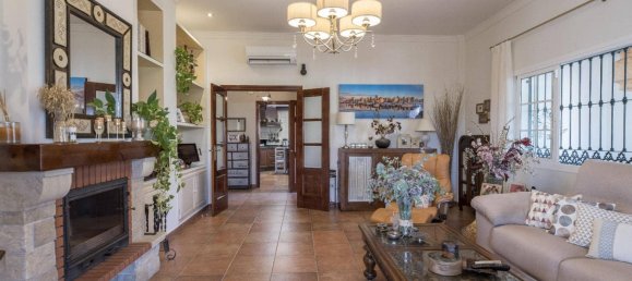 Casa de 4 dormitorios en Málaga, Spain No. 180801 6