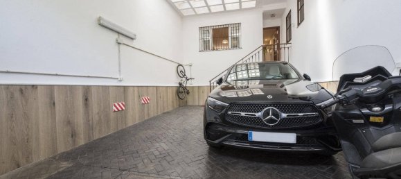 Casa de 4 dormitorios en Málaga, Spain No. 180801 38