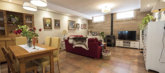 Casa de 4 dormitorios en Málaga, Spain No. 180801 29