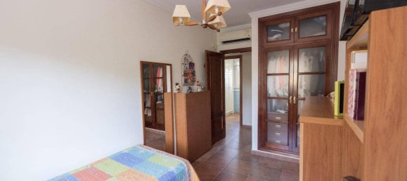 Casa de 4 dormitorios en Málaga, Spain No. 180801 14