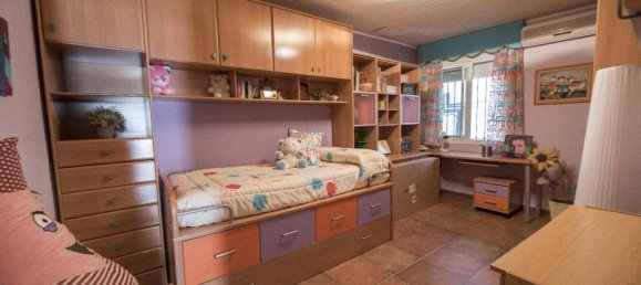 Casa de 4 dormitorios en Málaga, Spain No. 180801 31